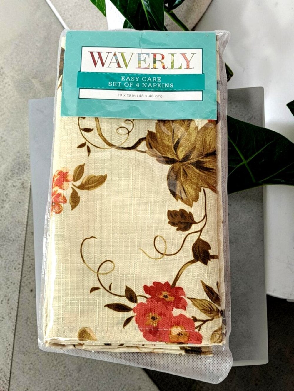 Waverly Easy Care Napkins Set of 4 Floral 19" by 19"